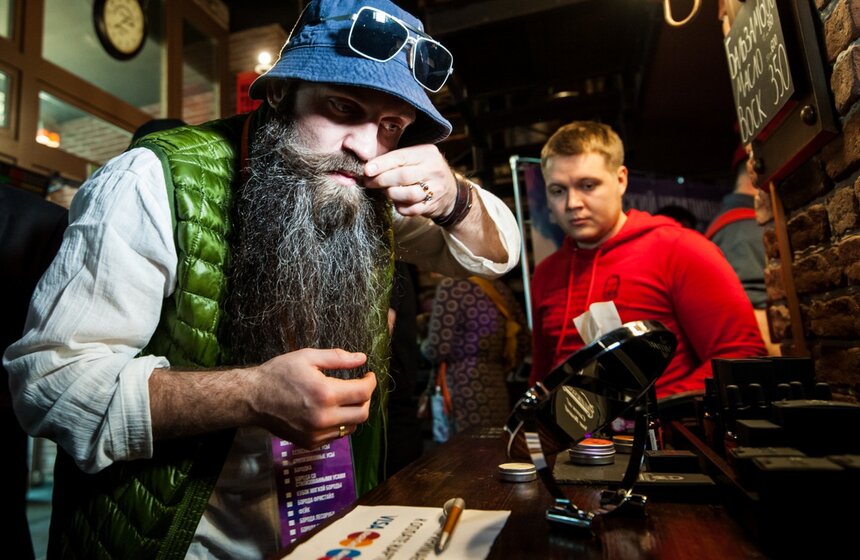 Российский чемпионат бород и усов состоялся в московском Hop Head Craft Beer Pub. Фото: m24.ru/Игорь Иванко