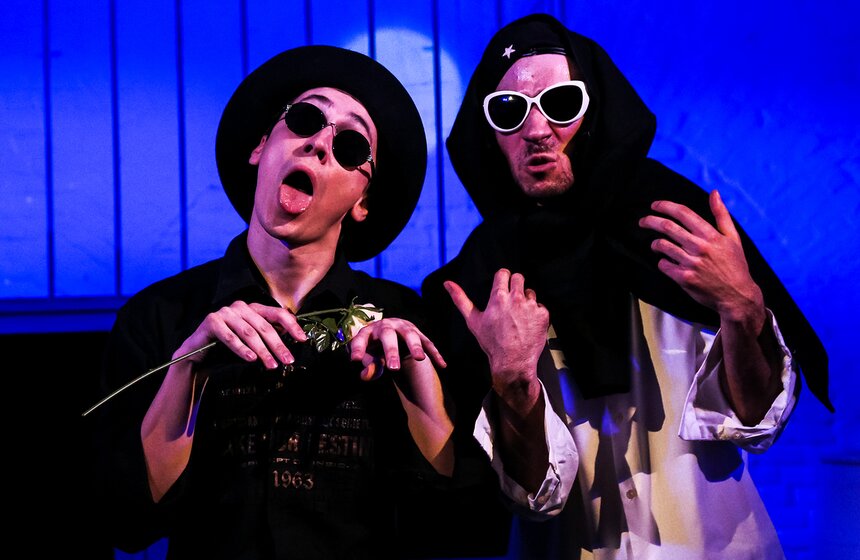 Спектакль "Сирано" в театре МОСТ. Фоторепортаж 33 фото