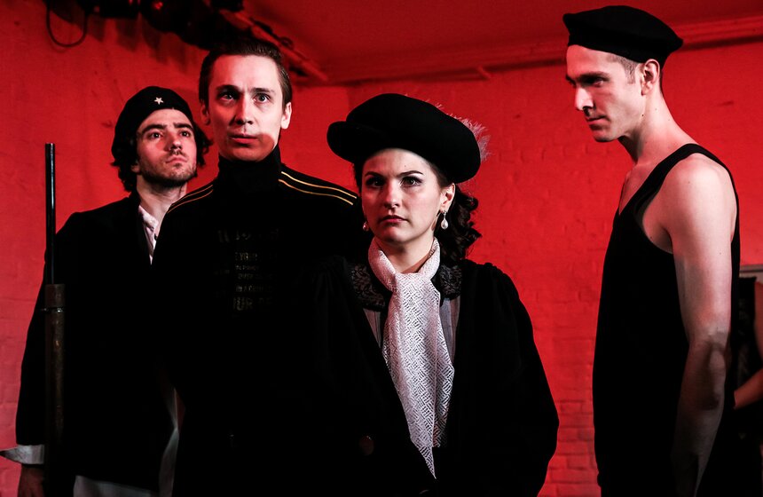 Спектакль "Сирано" в театре МОСТ. Фоторепортаж 38 фото