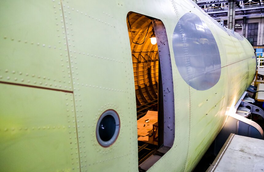 Как создают военно-транспортный самолет Ил-112В 8 фото