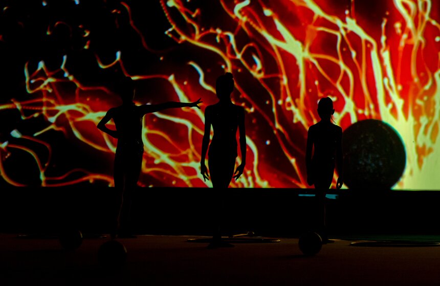 Новогоднее шоу олимпийских чемпионов прошло в столице 11 фото