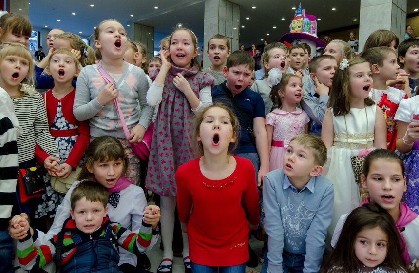 Главная Елка страны стартовала в Кремле 19 фото