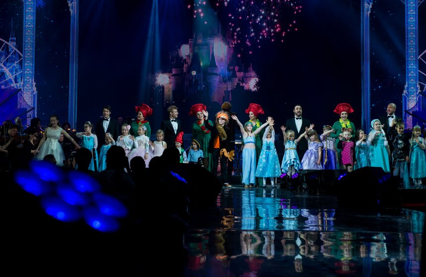 Новогоднее концертное шоу "Волшебное созвездие Disney" 31 фото
