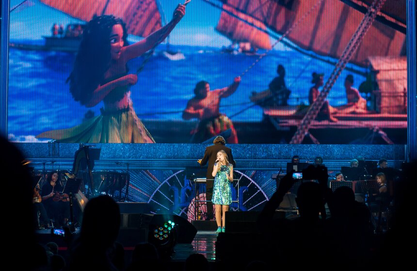 Новогоднее концертное шоу "Волшебное созвездие Disney" 25 фото