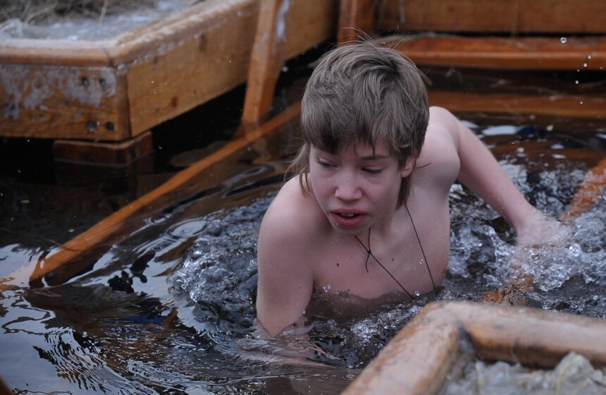 Как прошли крещенские купания в Останкине 24 фото