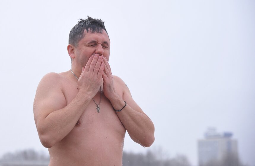 Как прошли крещенские купания в Останкине 22 фото