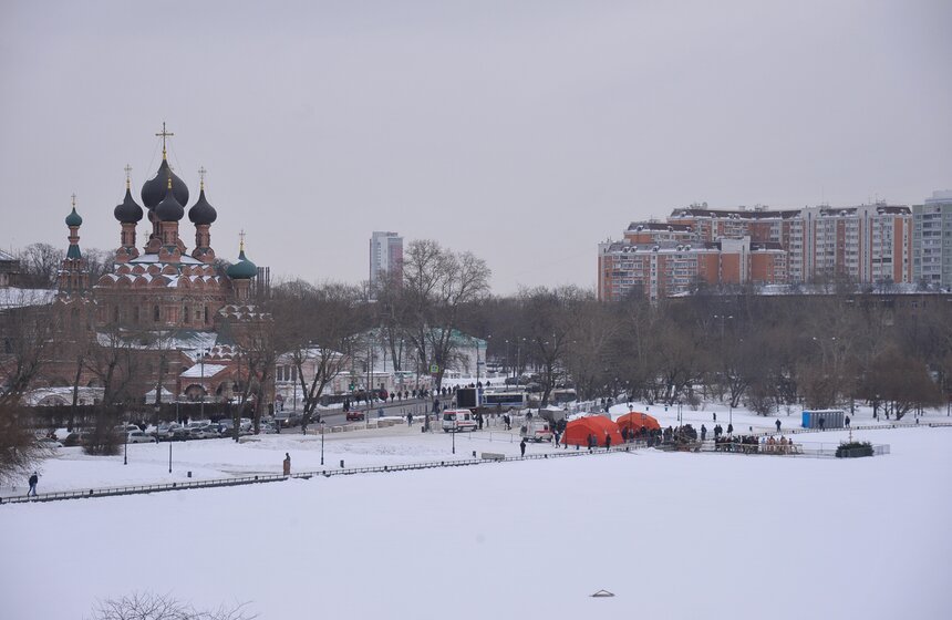 Как прошли крещенские купания в Останкине 26 фото