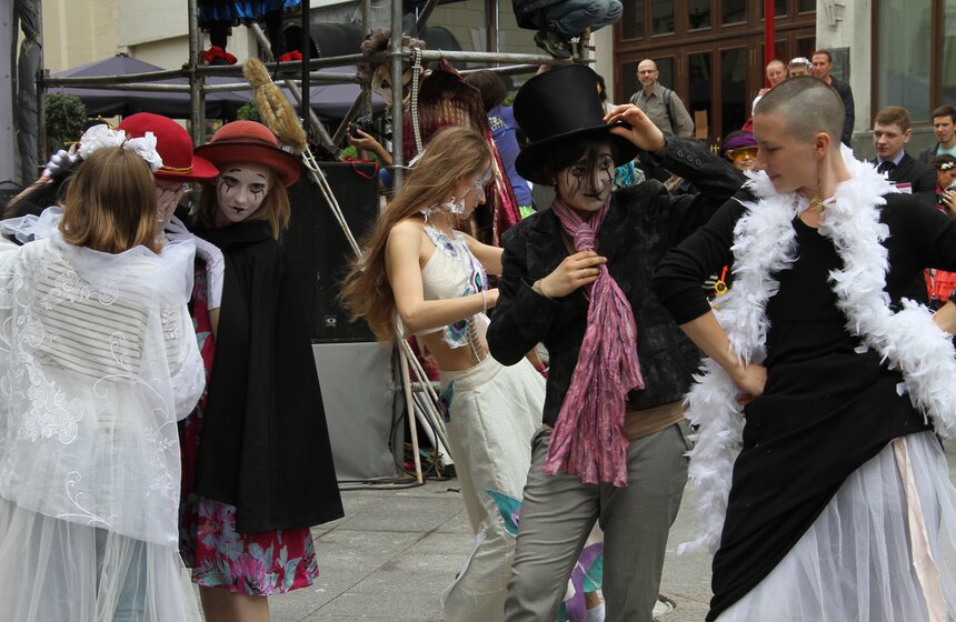 В центре столицы прошел фестиваль "Открытые улицы" 4 фото