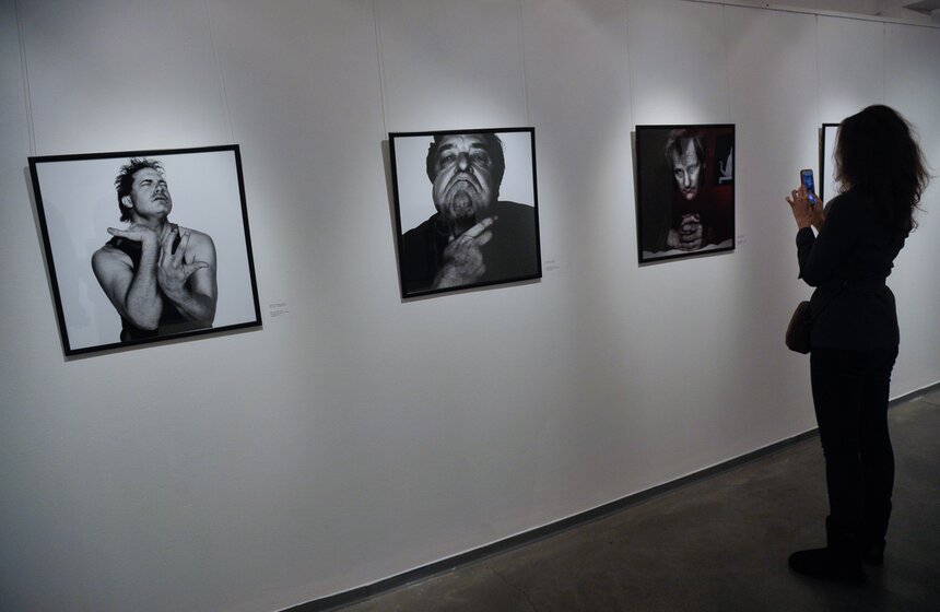 Фотовыставка Говарда Шатца в Москве 23 фото