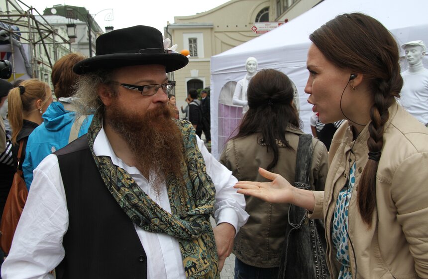 В центре столицы прошел фестиваль "Открытые улицы" 10 фото