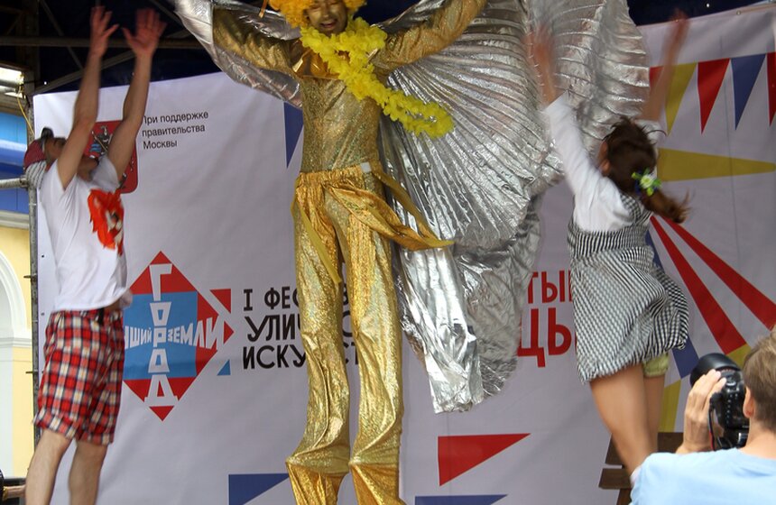 В центре столицы прошел фестиваль "Открытые улицы" 9 фото