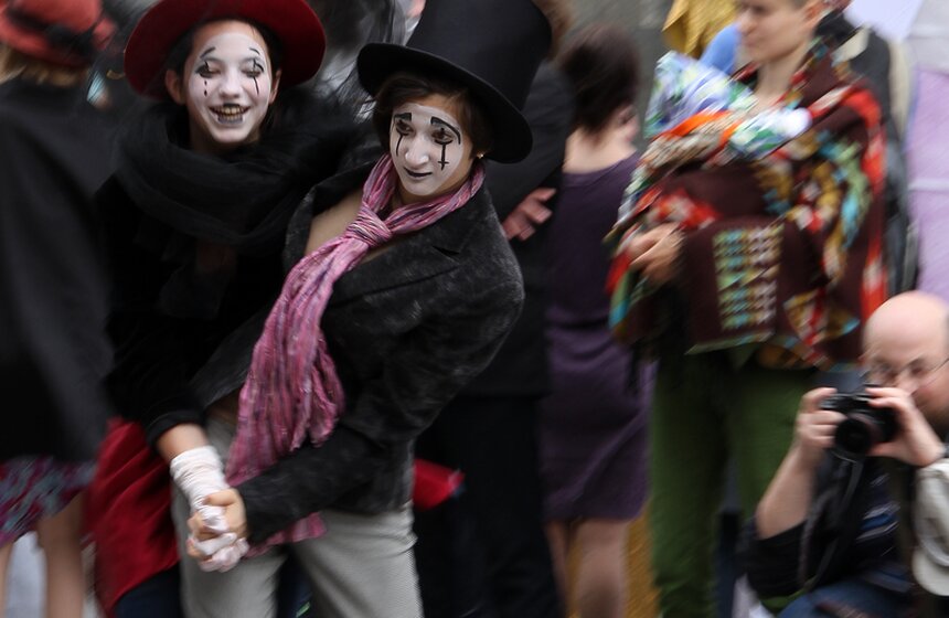 В центре столицы прошел фестиваль "Открытые улицы" 2 фото