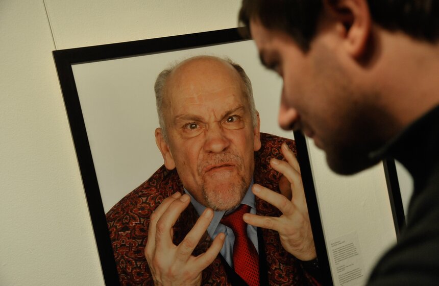 Фотовыставка Говарда Шатца в Москве 11 фото