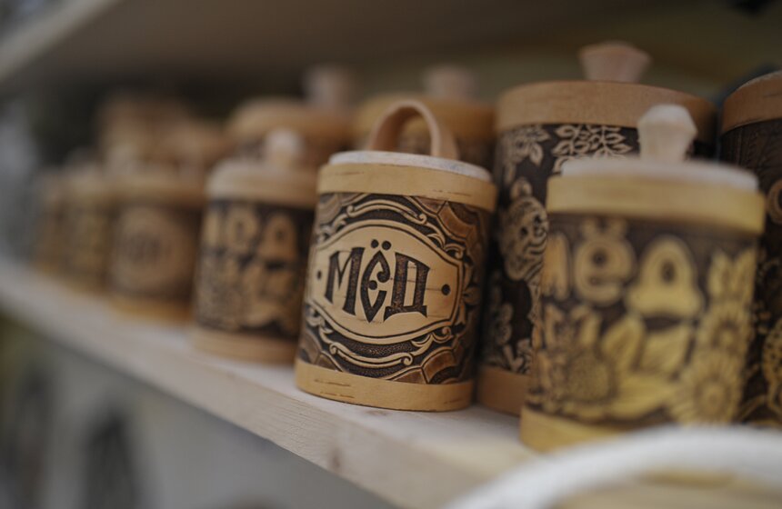 Зимняя ярмарка меда в музее-заповеднике Коломенское 15 фото