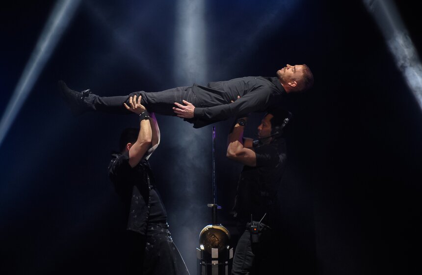 Шоу The Illusionists прошло в Crocus City Hall 27 фото