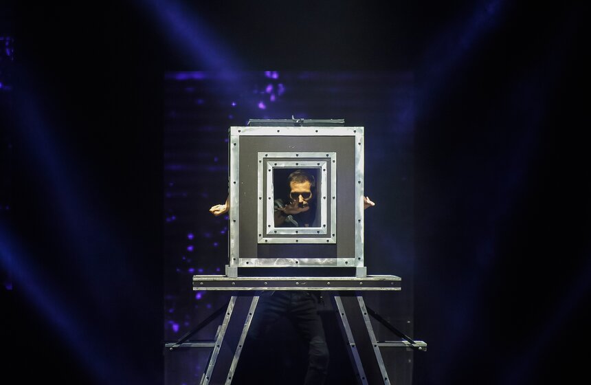 Шоу The Illusionists прошло в Crocus City Hall 12 фото