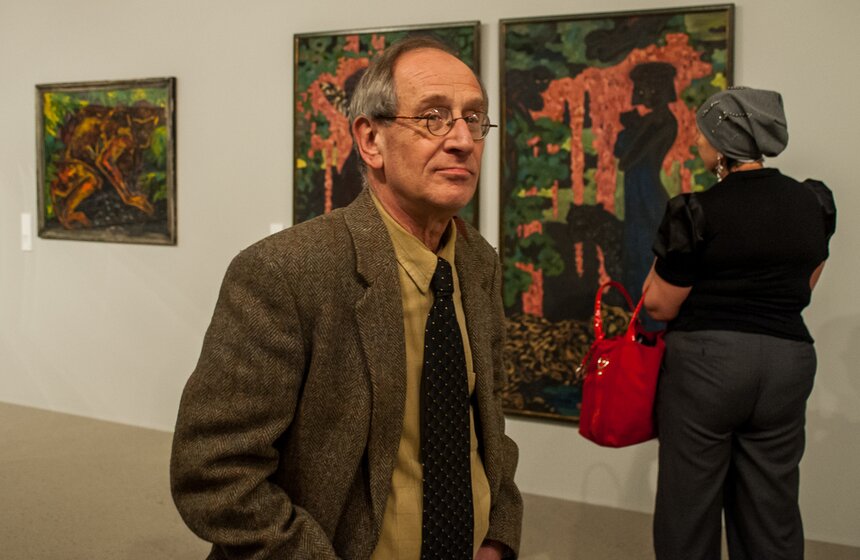 Выставка "Нателла Тоидзе. Скульптура цвета" 14 фото