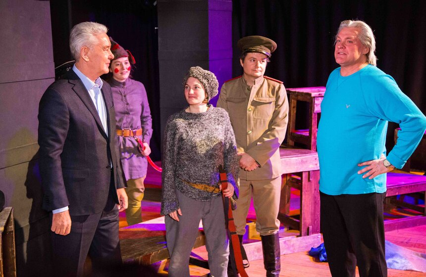 Собянин посетил центр детского творчества "Театр на набережной" 2 фото