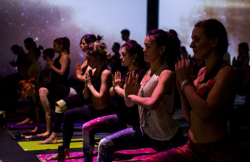 Йога-марафон в арт-пространстве Artplay 15 фото