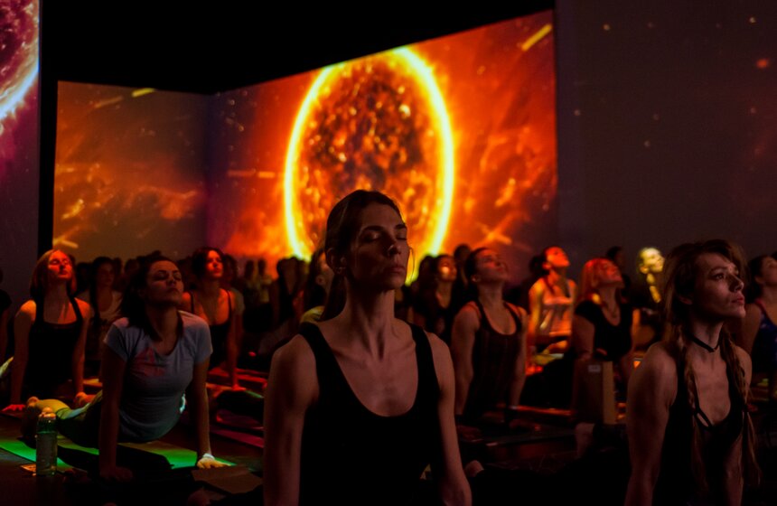 Йога-марафон в арт-пространстве Artplay 14 фото