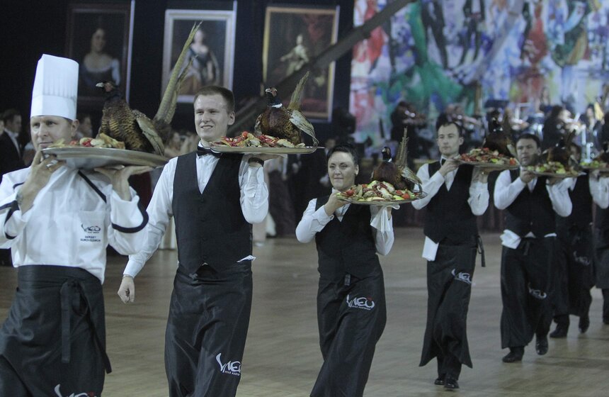 В Москве прошел Венский бал 19 фото