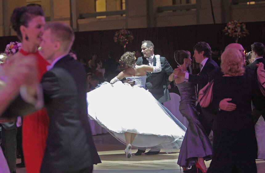 В Москве прошел Венский бал 16 фото