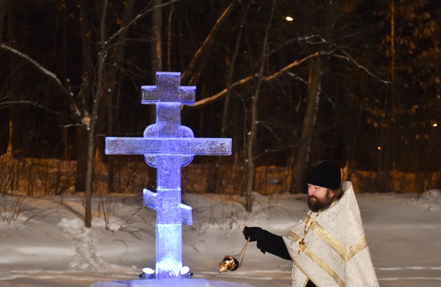 Как прошли крещенские купания в парке "Сокольники" 5 фото