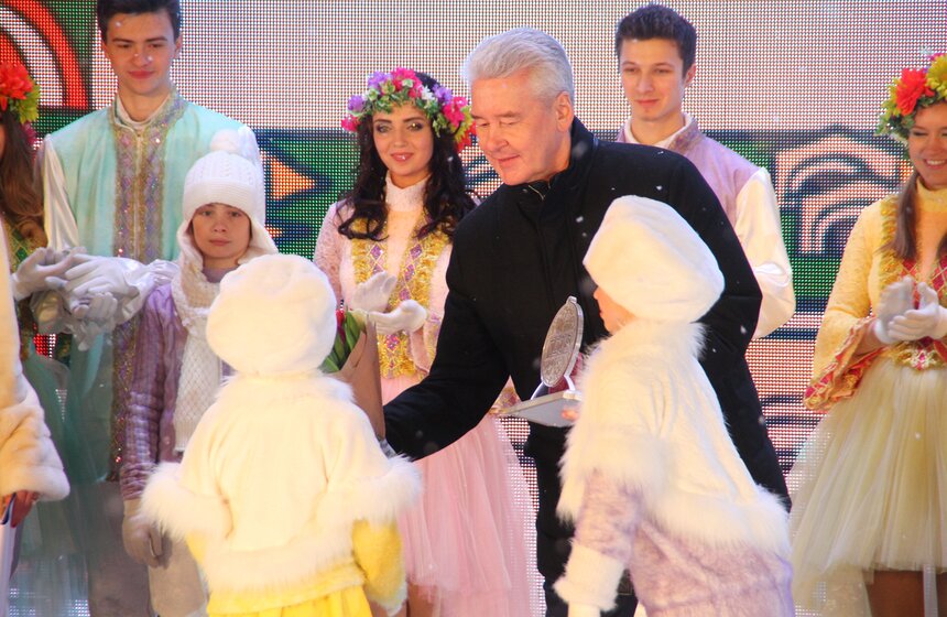 Состоялась церемония закрытия фестиваля "Путешествие в Рождество" 16 фото