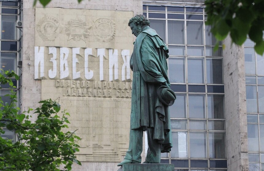 В "Известиях" открылась первая цифровая рулонная типография 1 фото