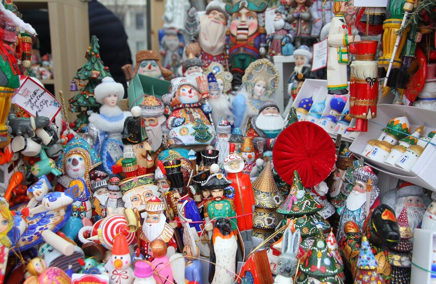 Новогоднее настроение на бульварах столицы 14 фото