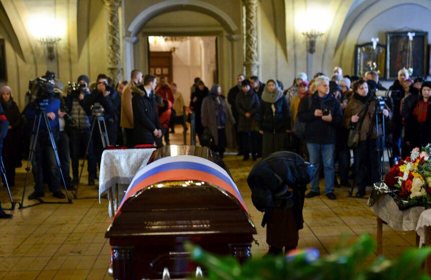 Церемония прощания с Елизаветой Глинкой 20 фото