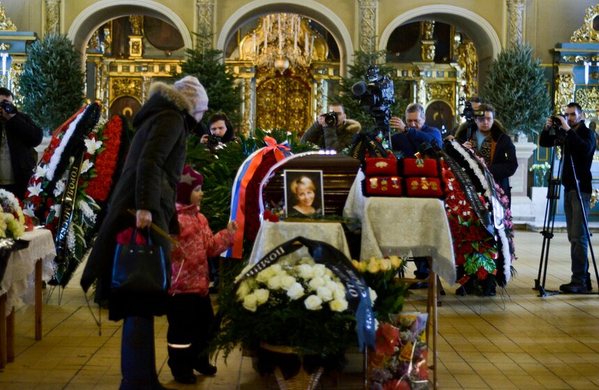 Церемония прощания с Елизаветой Глинкой 3 фото