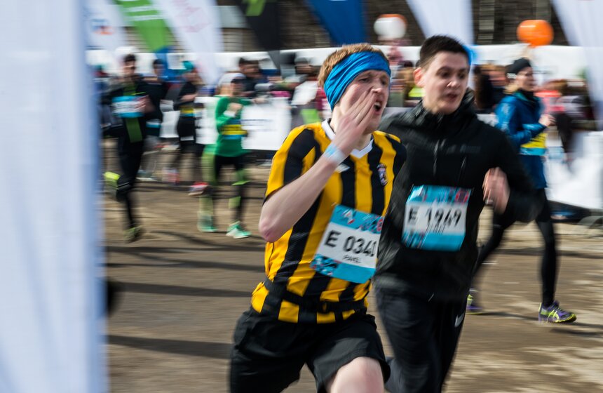 Массовый забег "Апрель" прошел в столице 9 апреля 19 фото