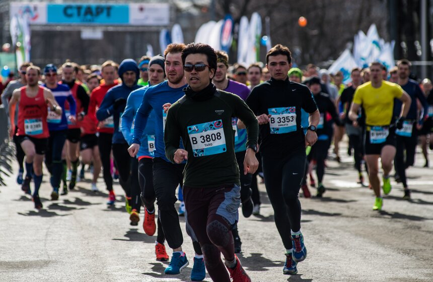 Массовый забег "Апрель" прошел в столице 9 апреля 8 фото