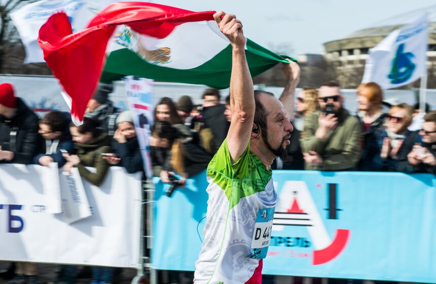 Массовый забег "Апрель" прошел в столице 9 апреля 18 фото