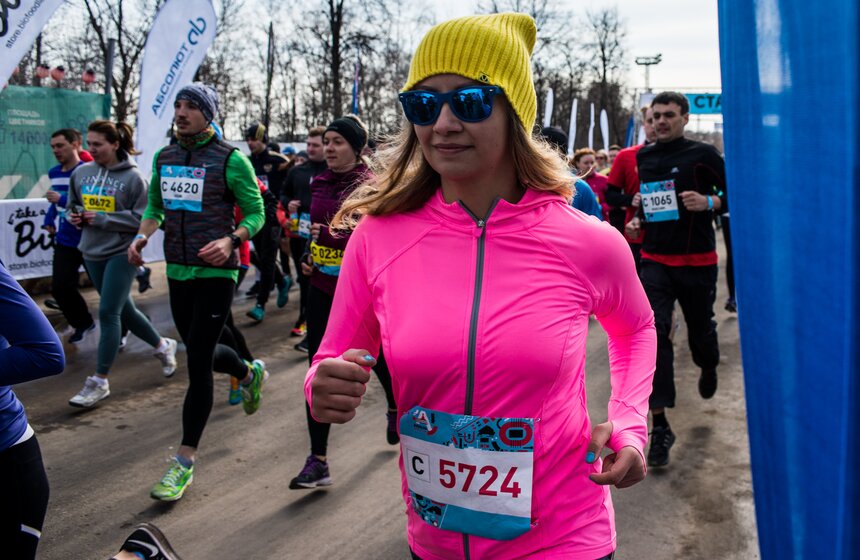 Массовый забег "Апрель" прошел в столице 9 апреля 11 фото
