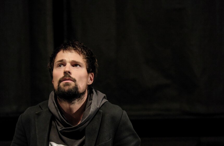 Додин представил "Гамлета" на фестивале "Золотая Маска" 27 фото