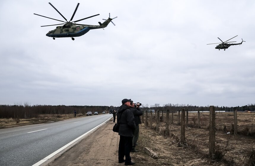 Первая репетиция авиации к параду Победы. Фоторепортаж 18 фото