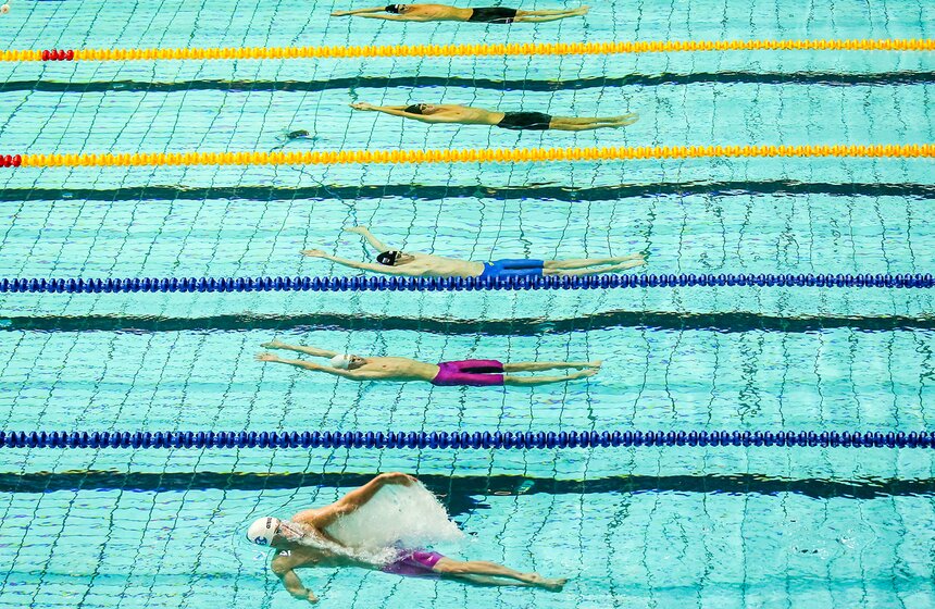 Чемпионат России по плаванию проходит в Москве 14 фото
