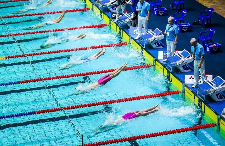 Чемпионат России по плаванию проходит в Москве 13 фото