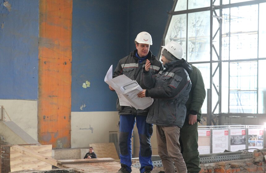 Собянин осмотрел ход реставрации павильона "Космос" на ВДНХ 11 фото