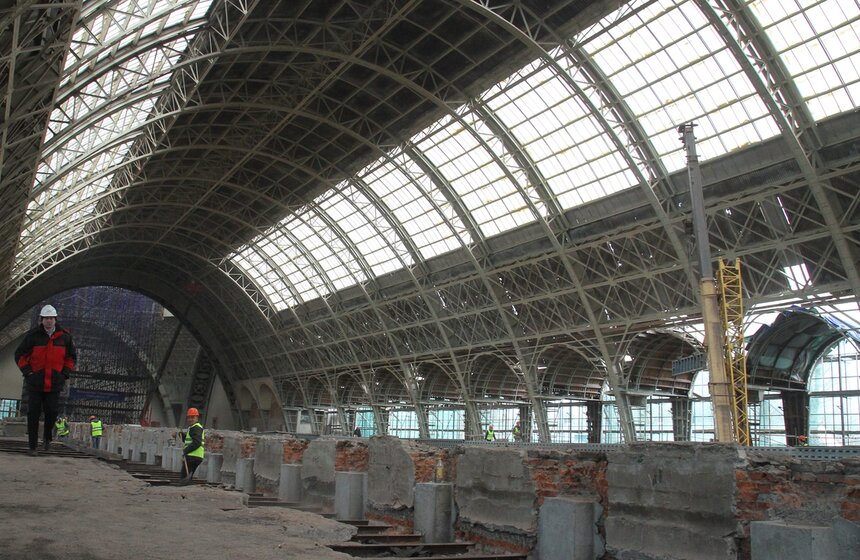 Собянин осмотрел ход реставрации павильона "Космос" на ВДНХ 10 фото