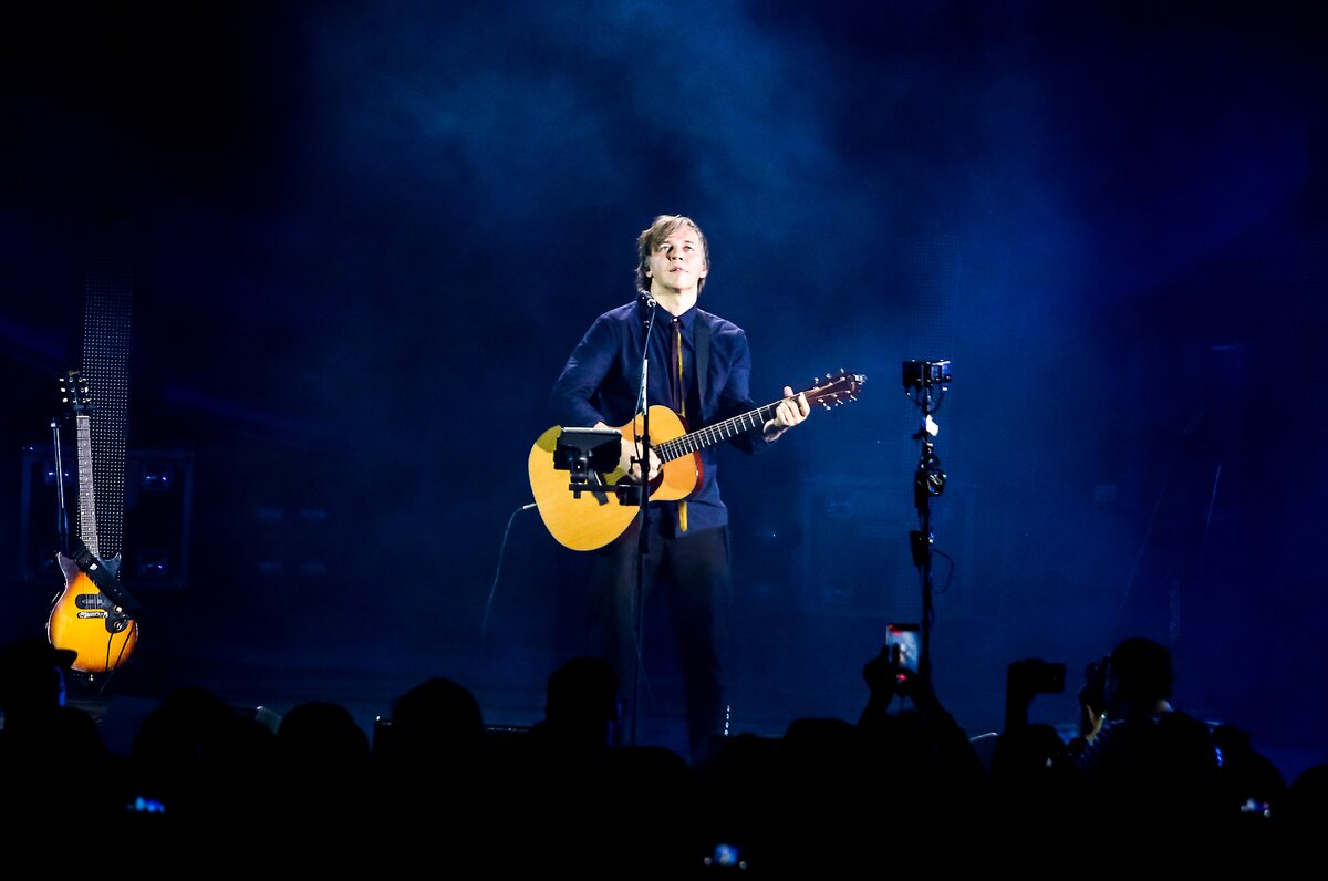 илья лагутенко утекай. мумий тролль время. утекай мумий тролль и карина кросс. песня утекай мумий тролль. малыш мумий тролль текст.