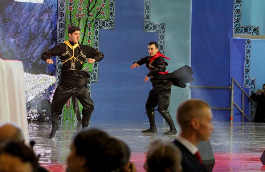 Праздник Навруз отметили на ВДНХ 25 фото