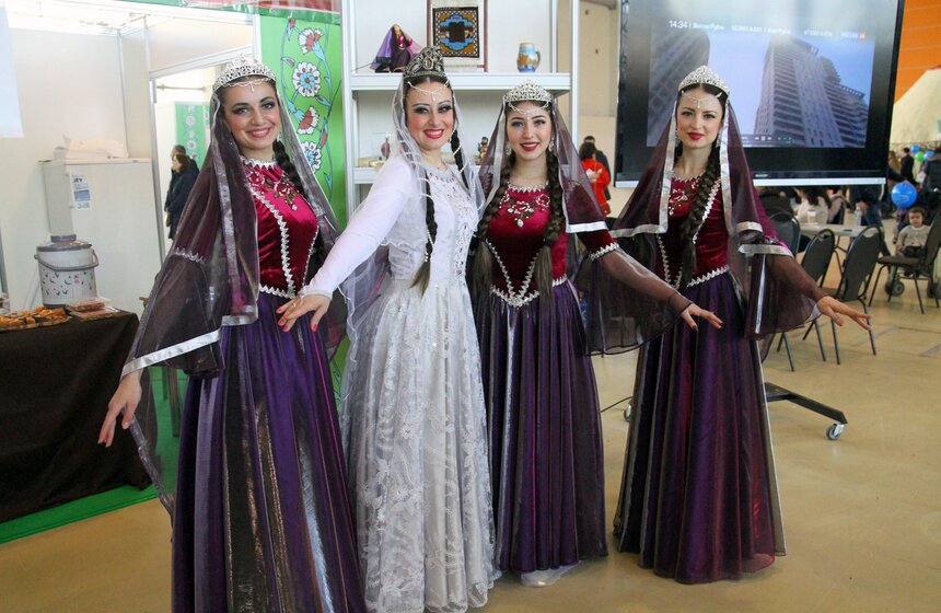 Праздник Навруз отметили на ВДНХ 9 фото