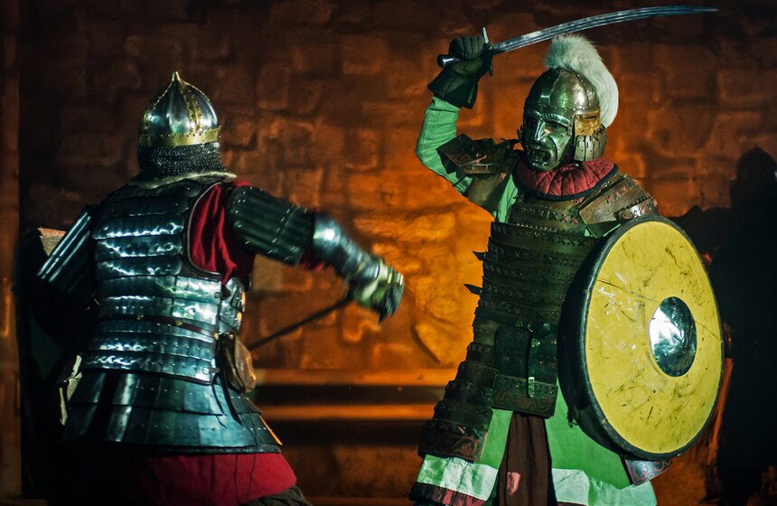 Историческое шоу "Щит России" прошло в Парке киноприключений 6 фото