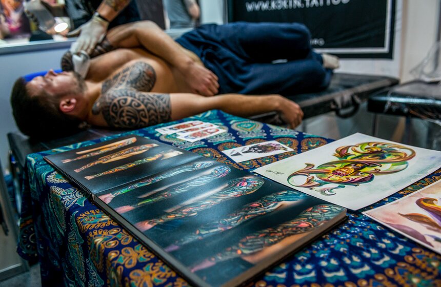 Фестиваль татуировки открылся в Москве 31 фото