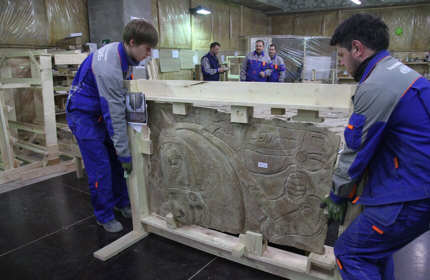 Собянин осмотрел строительство стадиона "Динамо" 16 фото