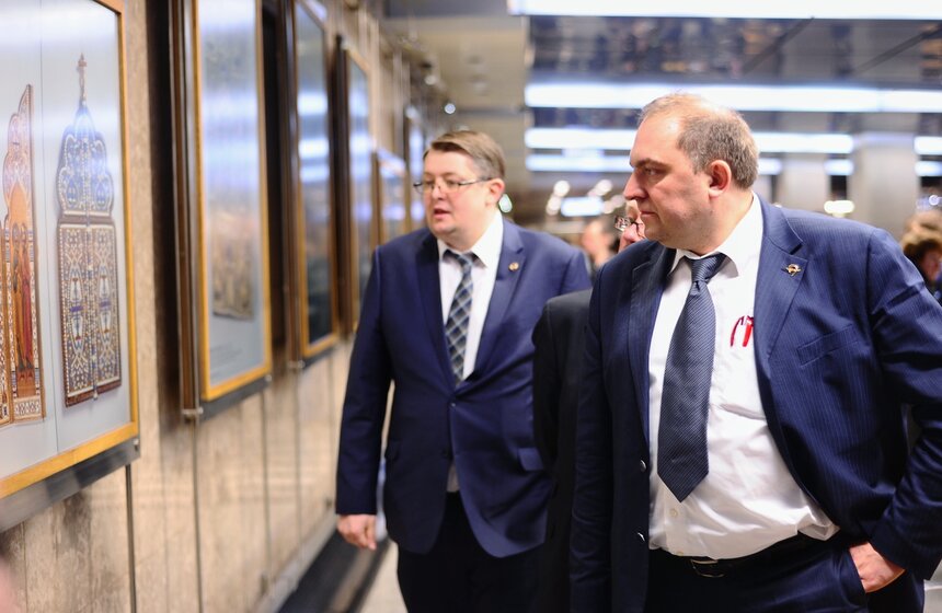 Выставка "Исторический музей приглашает" в галерее "Метро" 10 фото