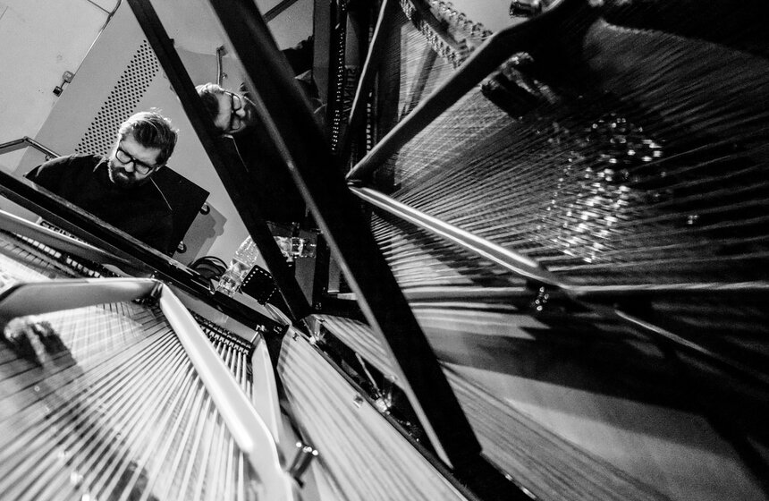 Концерт Миши Мищенко с симфоническим оркестром и хором 16 фото